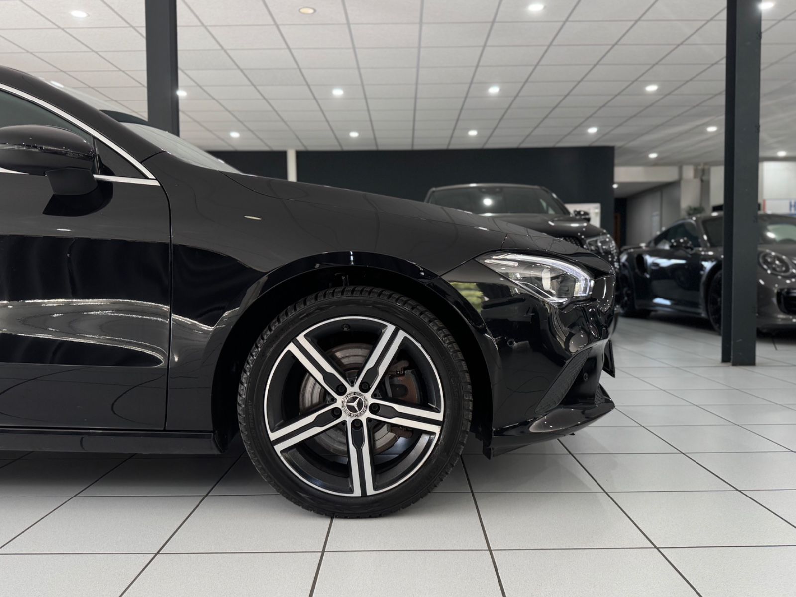 Mercedes-Benz CLA 250 COUPÉ WIDE AMBI-L LED NAVI SHZ 18Z foto 4