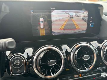 Mercedes-Benz B 180 Progressive*Navigation*Rückfahrkamera*