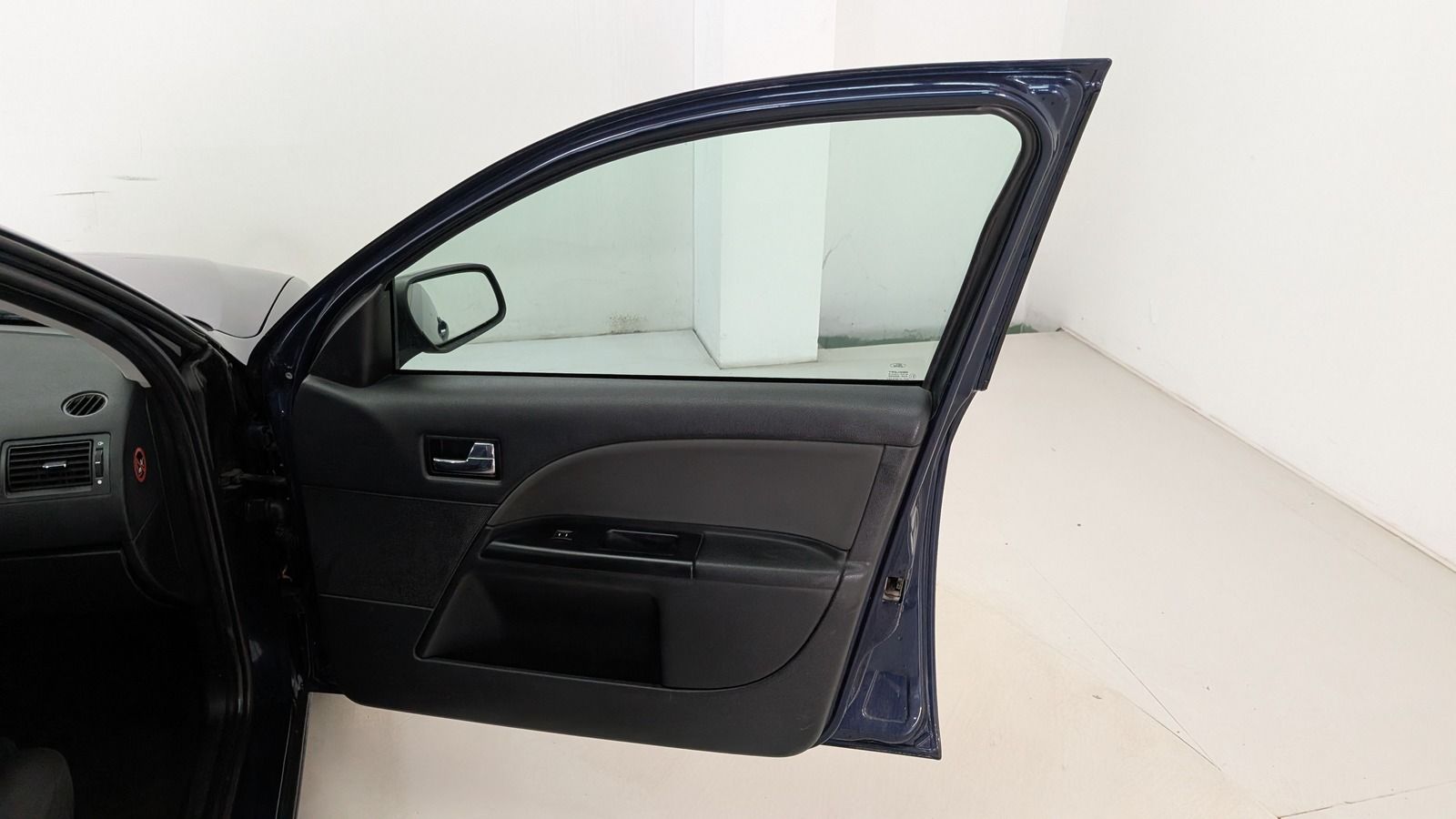 Fahrzeugabbildung Ford Mondeo Turnier 1.8 Ambiente