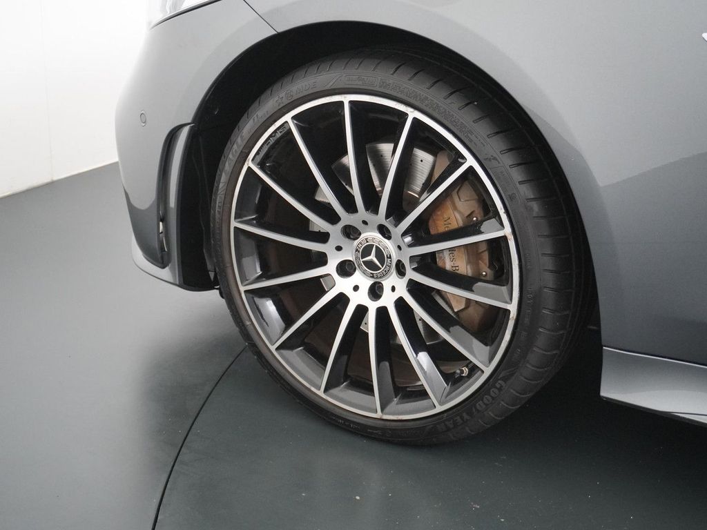 Mercedes-Benz CLS 450 4MATIC Premium Plus 360 kamera | LMF | A