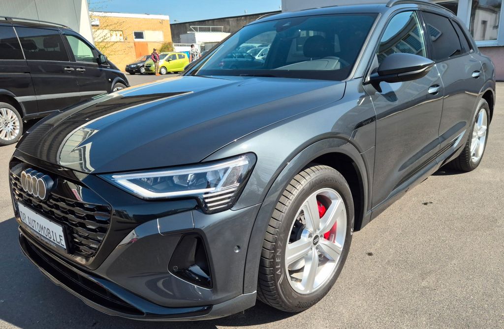 Audi Q8 e-tron