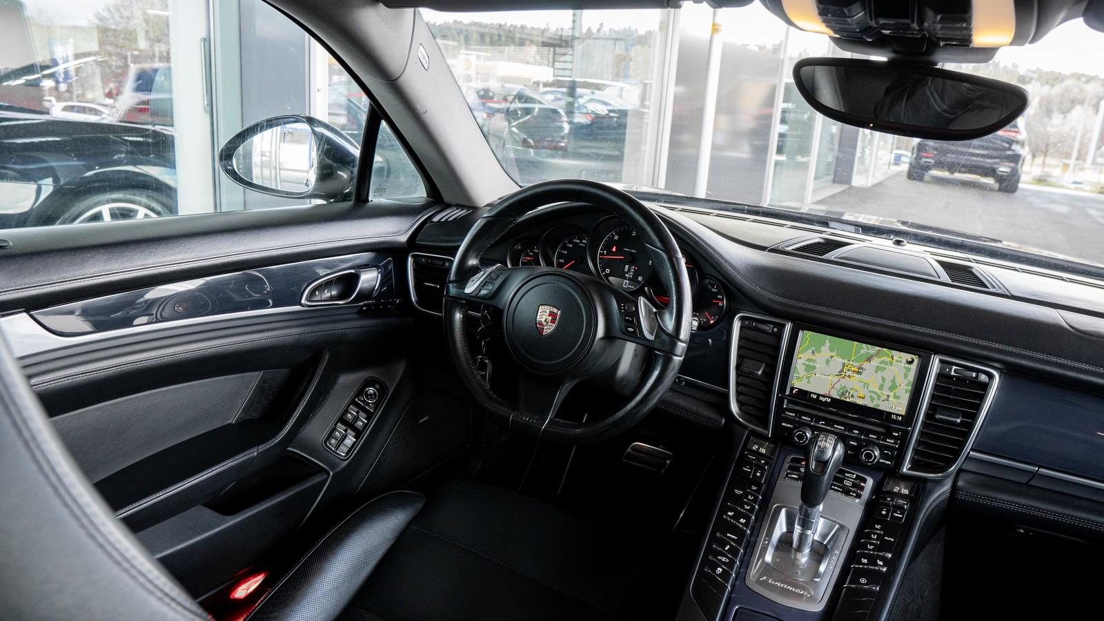 Porsche Panamera 3.0 V6 Diesel 300CH | Toit Ouvrant | Suspensions Pneumatiques | Caméra | Bose | Soft Close