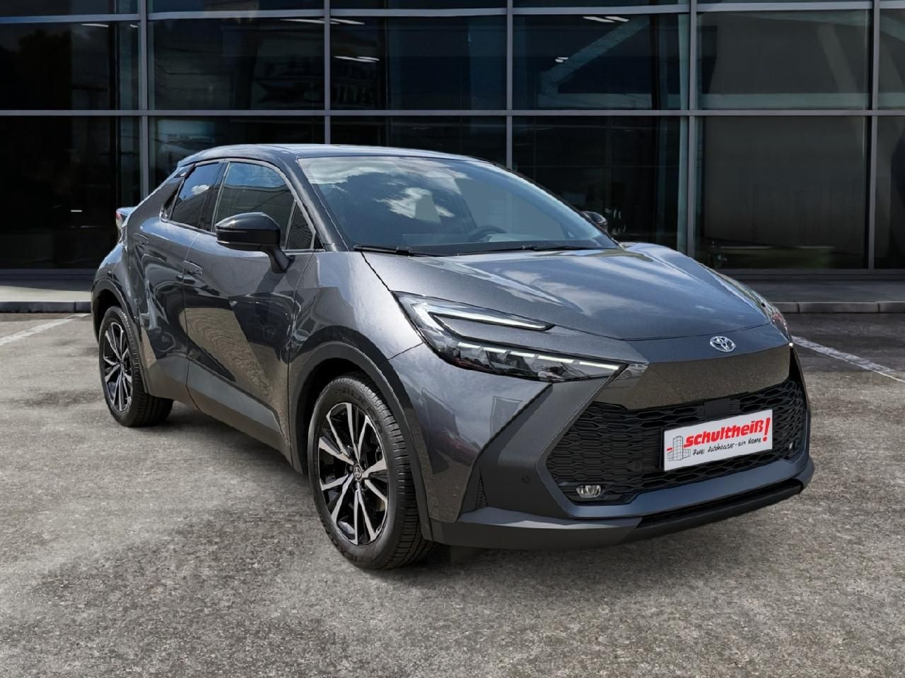 Fahrzeugabbildung Toyota C-HR Hybrid FWD Teamplayer