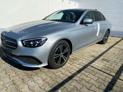 MERCEDES-BENZ E -Klasse Lim. E 200 d Ausstattung Das Taxi