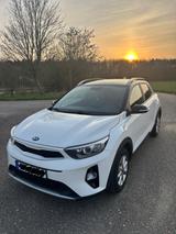Kia Stonic 1.2 Vision Vision - Kia Stonic aus 2019