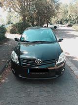 Toyota Auris 1,6-l - gebrauchte Toyota Auris aus dem Jahr 2012