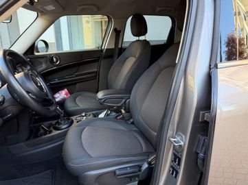 MINI Countryman D (Cooper) - 8
