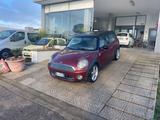 MINI Mini Cooper D Clubman 1.6 16V - rote MINI Cooper D Clubman