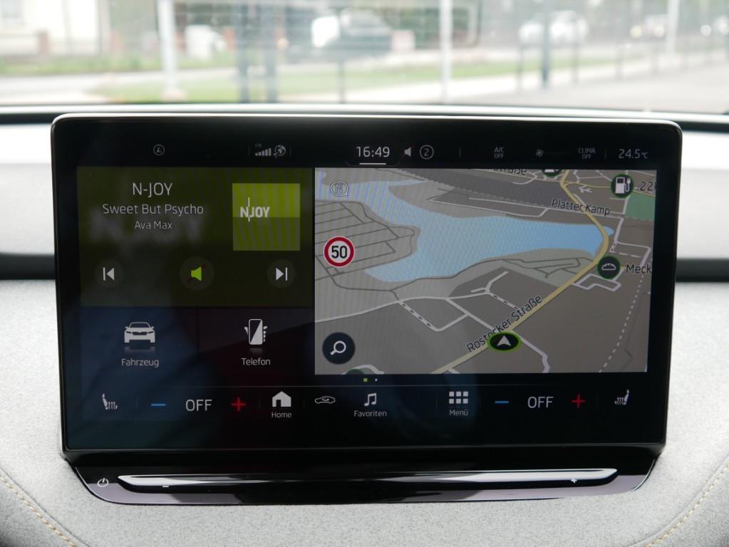 Skoda Enyaq 60 Loft LED Navi ACC Kamera Sitzheizung