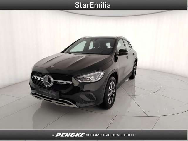 Mercedes-Benz GLA 250 GLA-H247 2020 Benzina 250 