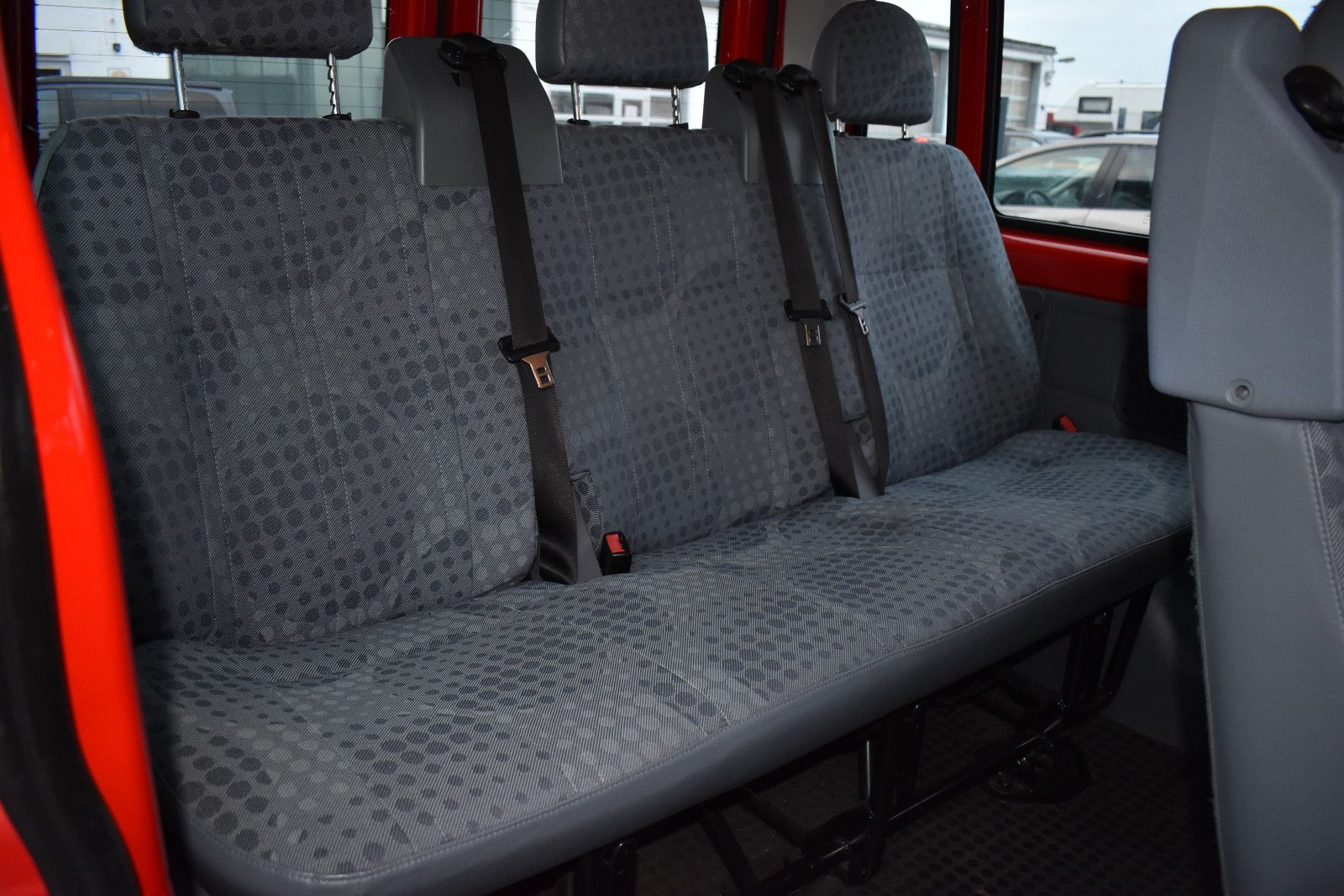 Fahrzeugabbildung Ford Transit Kombi FT 280 K Behindertengerecht *1649