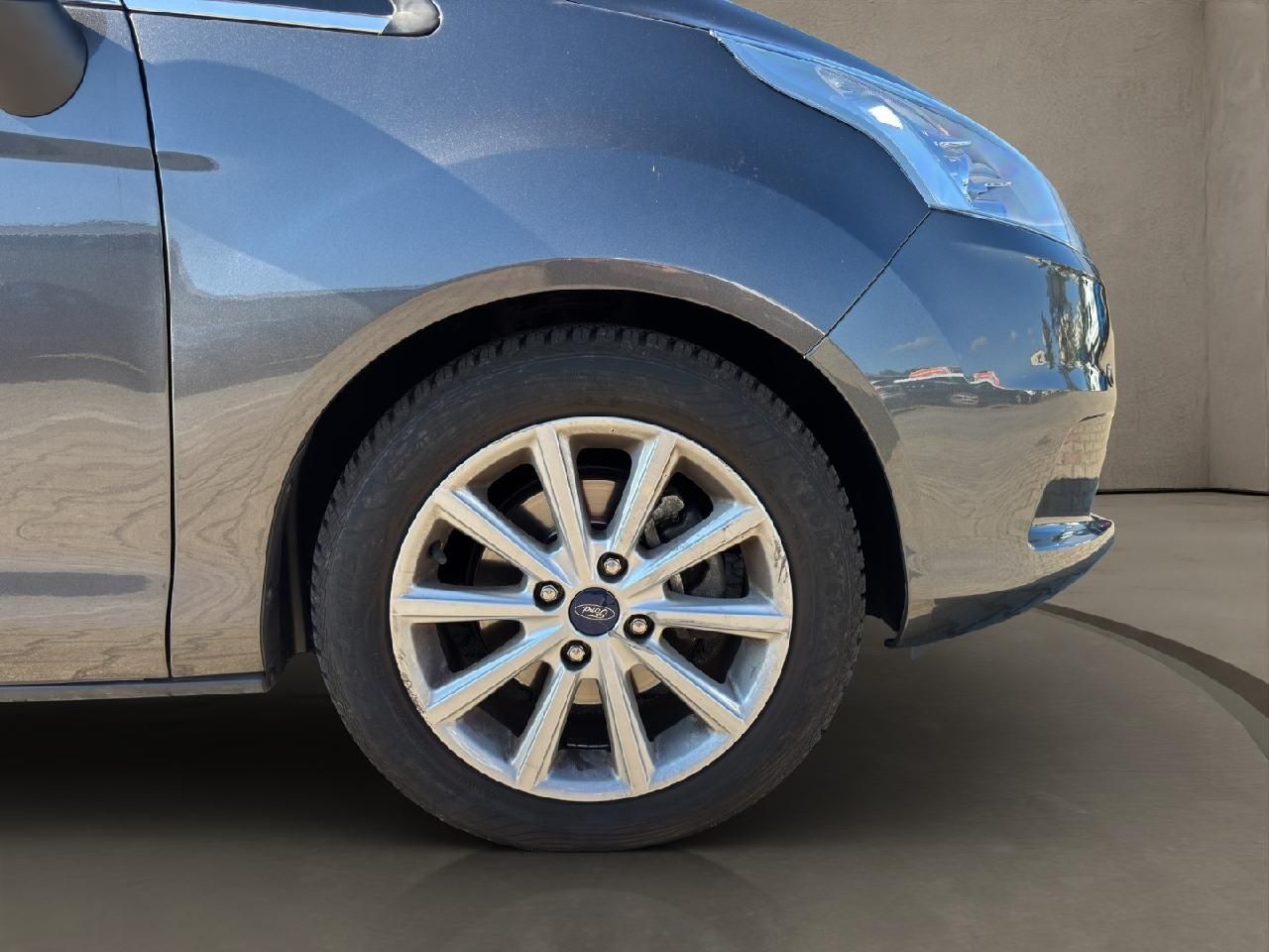 Fahrzeugabbildung Ford B-MAX Titanium