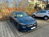 Mercedes-Benz B 220 d AMG-Line+Pano+360°+Multibeam