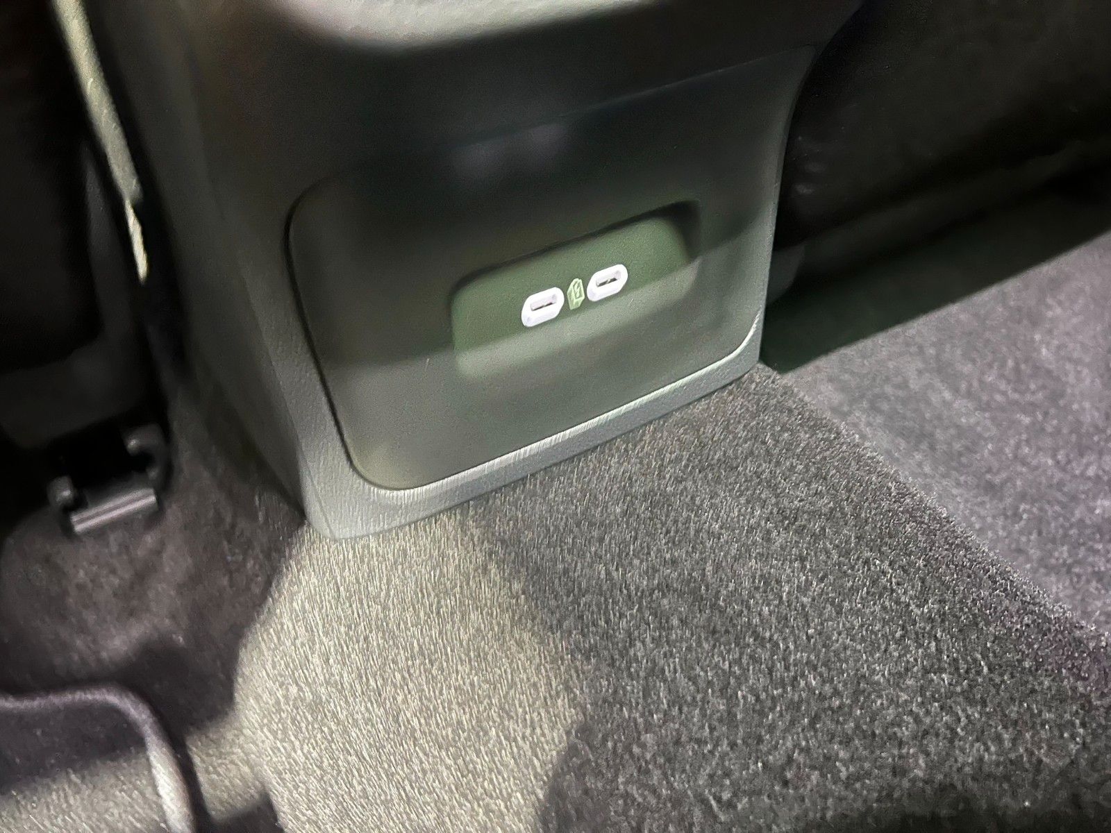 Fahrzeugabbildung SKODA Octavia 2.0 TDI 110kW DSG Selection Combi