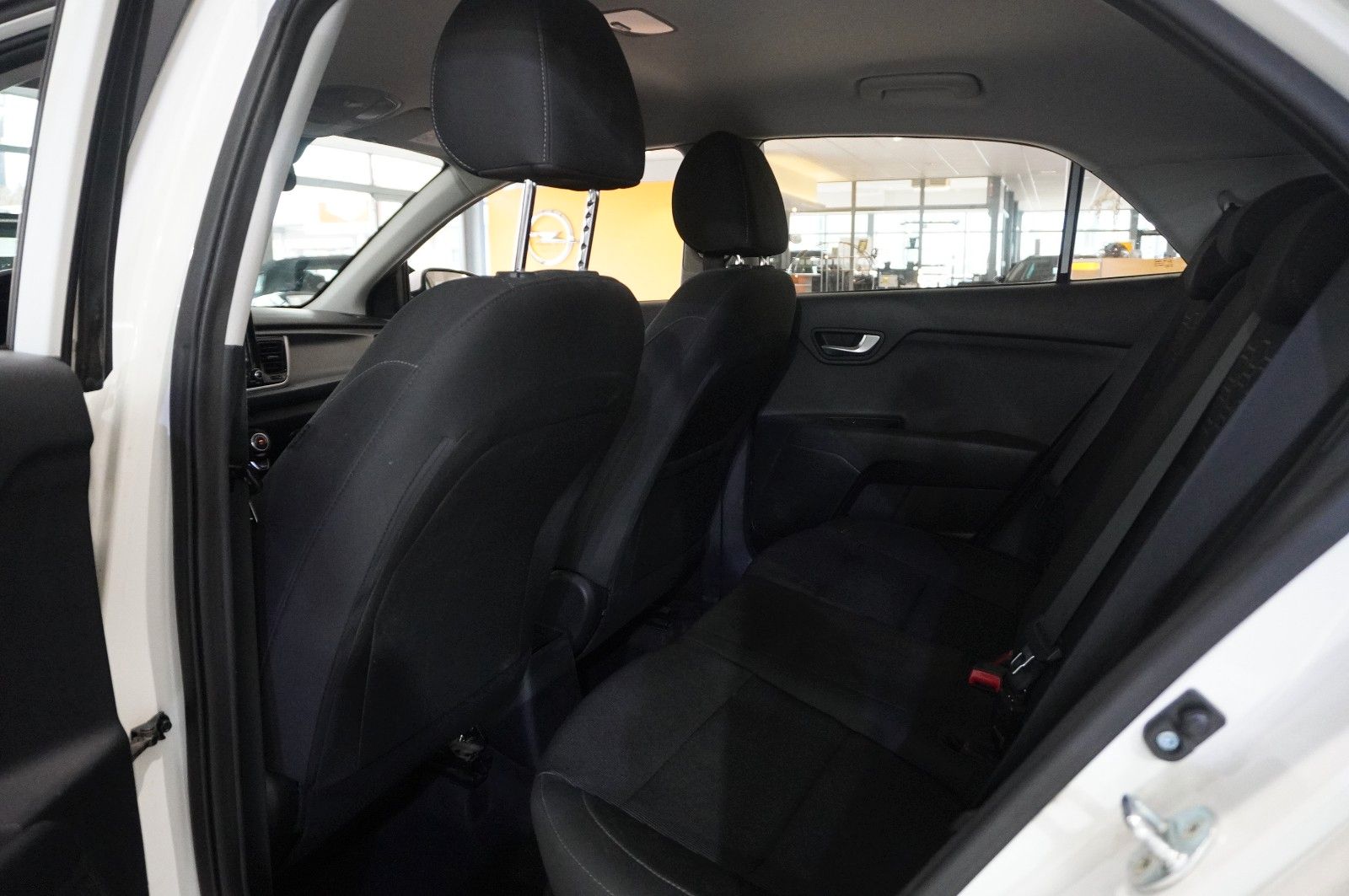 Fahrzeugabbildung Kia Rio 1.0 T-GDI SPIRIT 5-TÜR NAVI/LED/KAMERA/DAB+