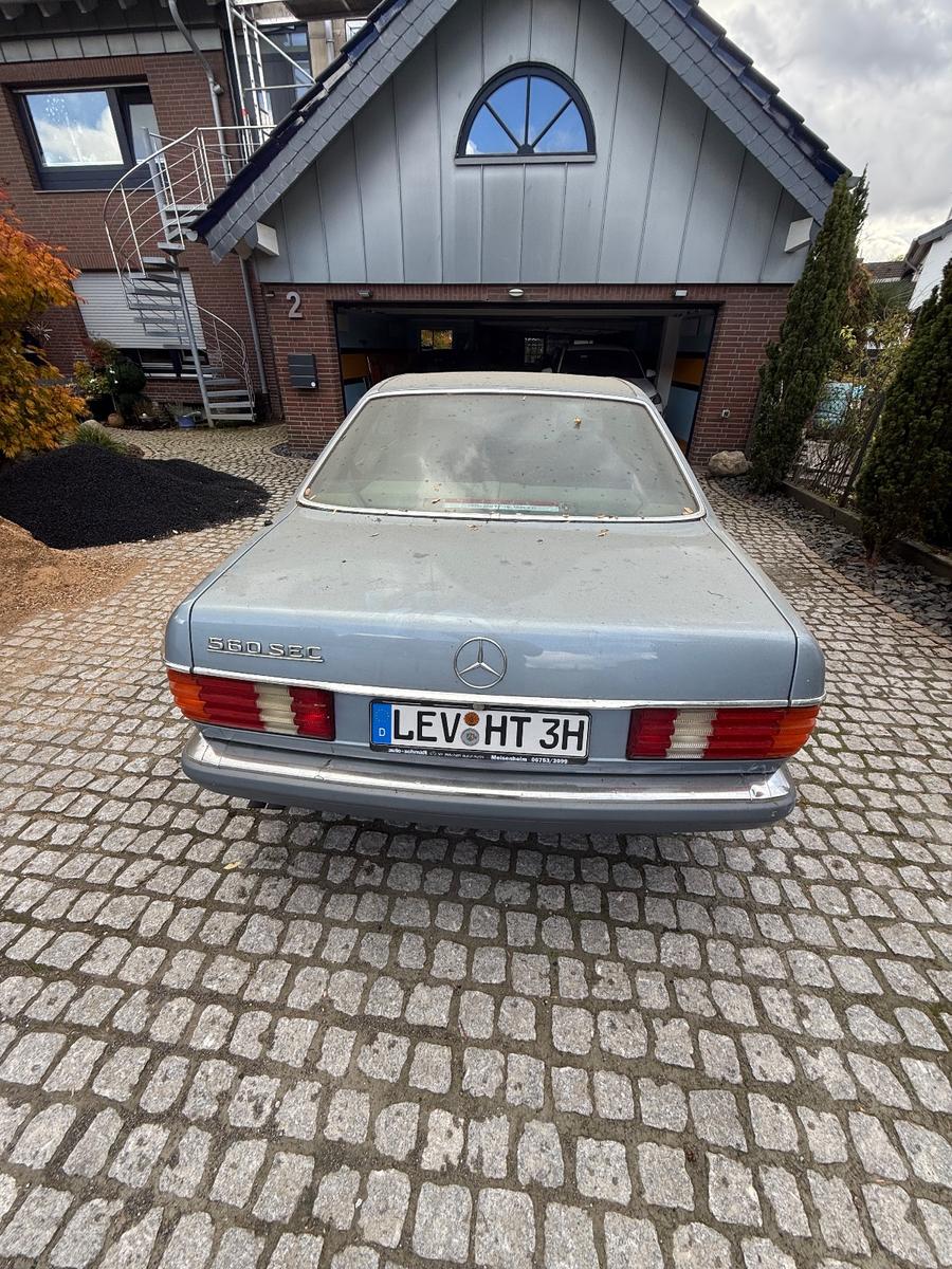 Mercedes-Benz 560 SEC aus Südfrankreich