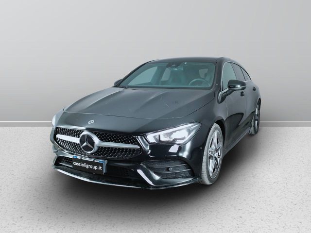 Mercedes-Benz CLA Shooting Brake 200d Premium au