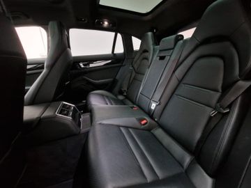 Porsche Panamera - 10