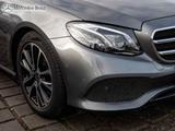 Mercedes-Benz E 250 T AVANTGARDE RüKam+Pano+LED+Totwink+18 - Mercedes-Benz E 250 mit Benzin-Antrieb: Kombi