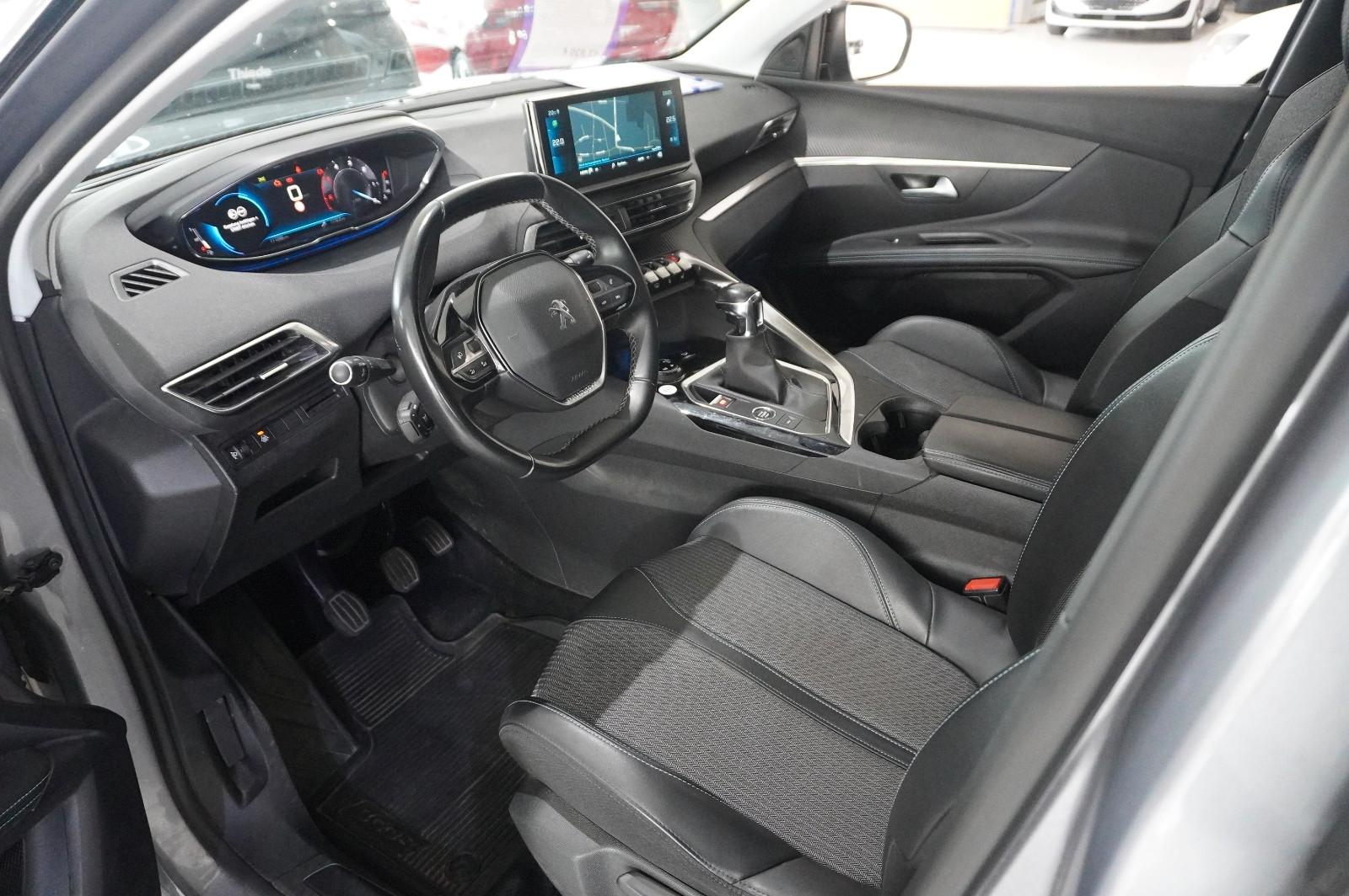 Peugeot 3008 1.5D ALLURE NAVI/LED/KAMERA/SPORT/VIRTU/AHK