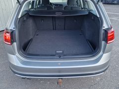Fahrzeugabbildung Volkswagen Golf VII Variant Alltrack 4M Navi LED SiHz AHK