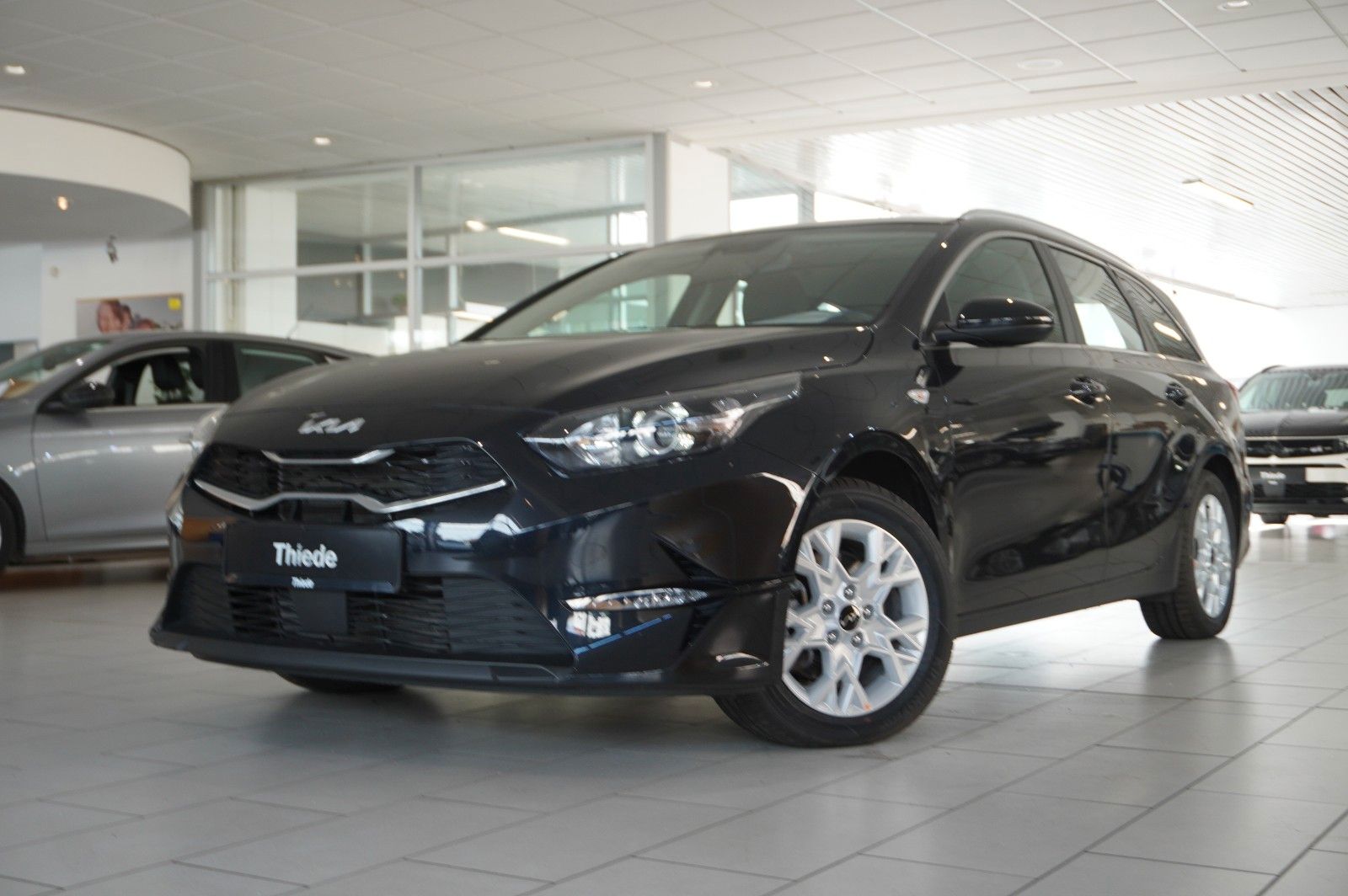 Fahrzeugabbildung Kia cee'd Sportswagon 1.6 CRDI DCT NAVI/LED/KAMERA