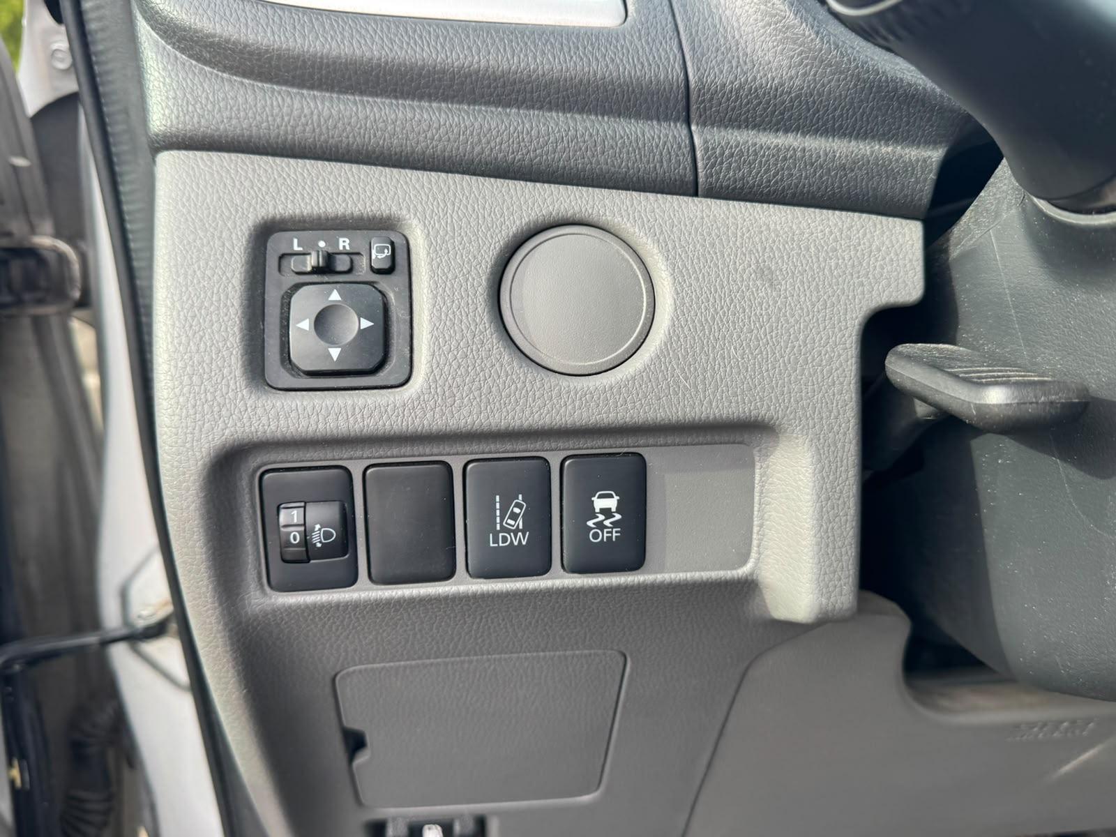 Mitsubishi L200 PLUS DOPPELKABINE 4WD ROADRANGER TÜV 10/27