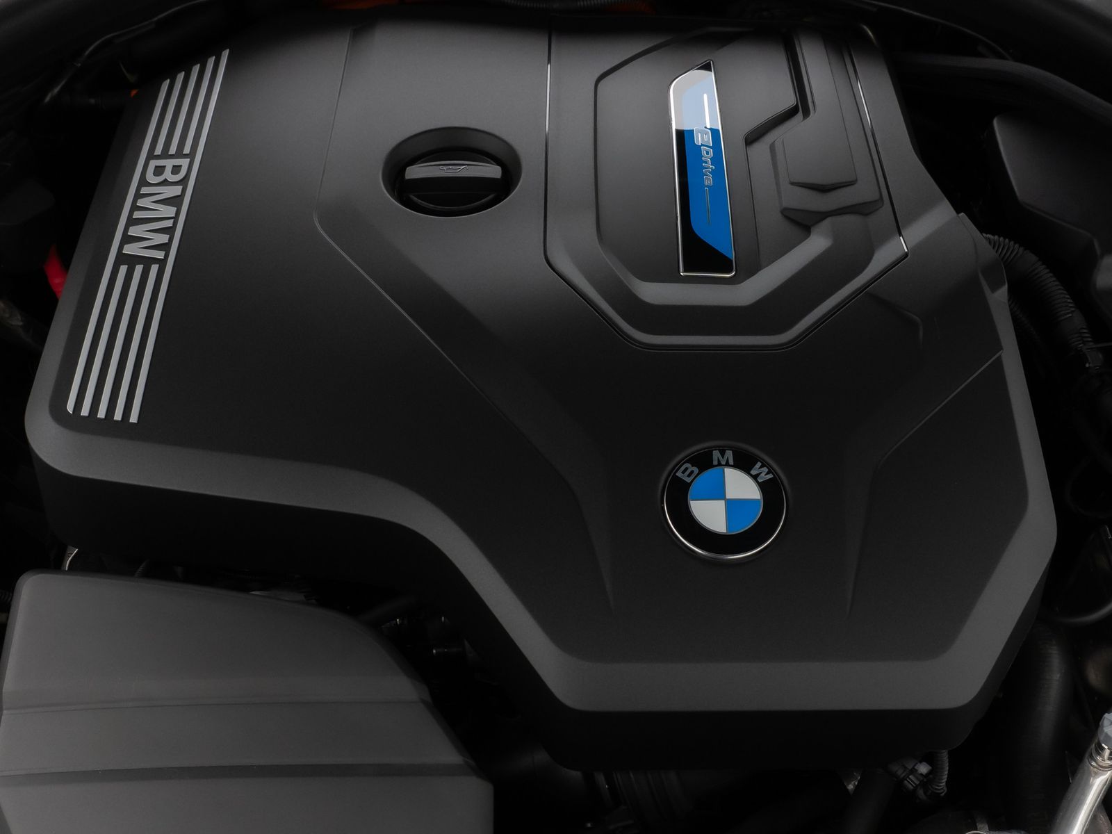 Fahrzeugabbildung BMW 330e M Sport Kamera HUD DAB H/K DrivAssis 19Zoll