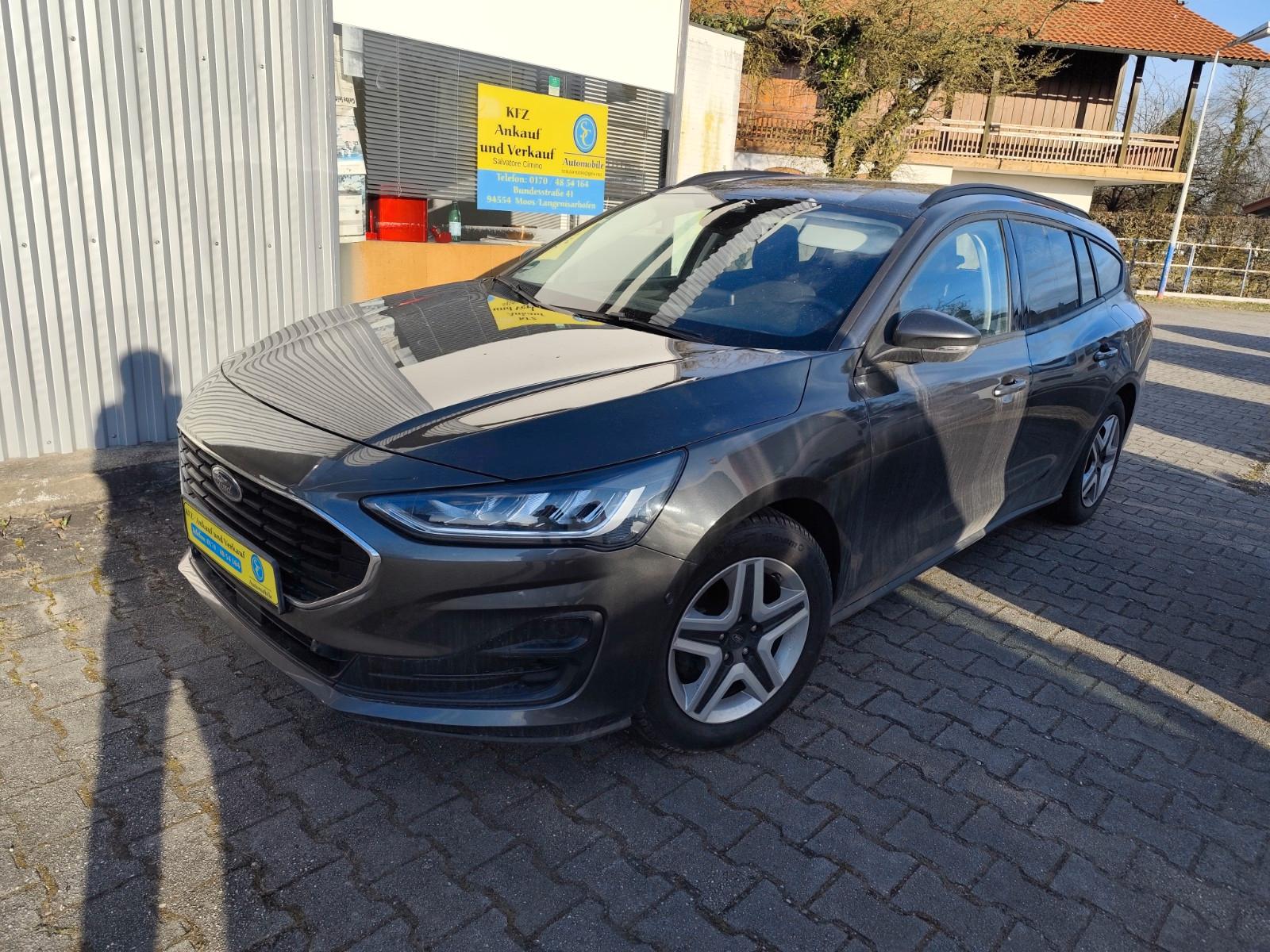 Ford Focus 1.5 Tdci Cool & Connect Navi Led 1Hand Pdc