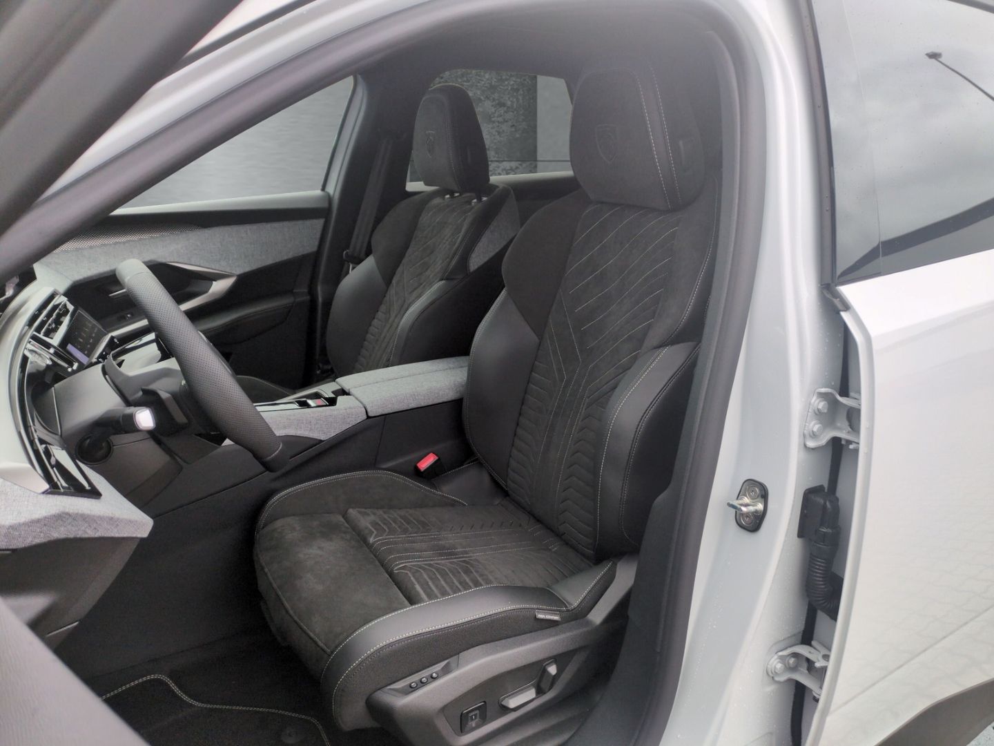 Peugeot 3008 - Bild 8