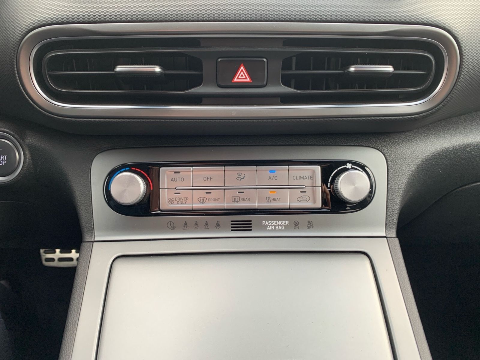 Fahrzeugabbildung Hyundai KONA Prime Elektro 64 kWh 1Hd