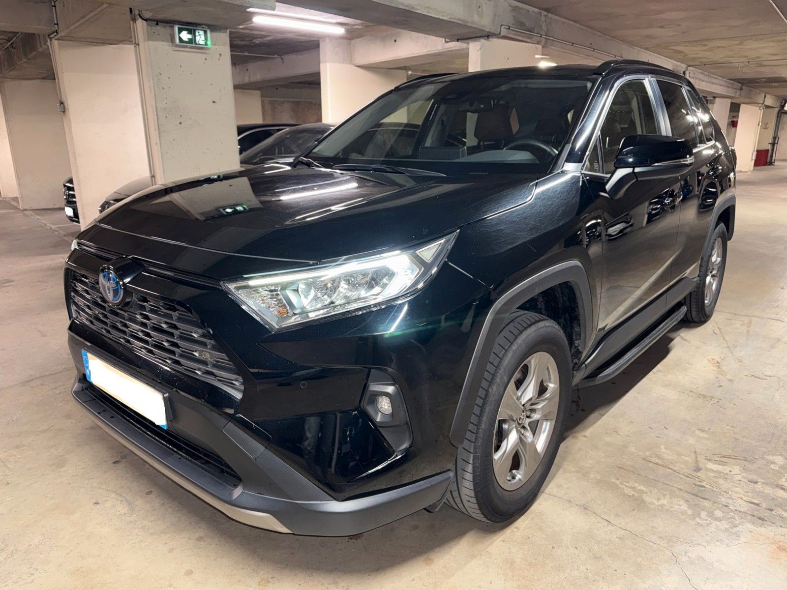 Toyota 22900ht RAV 4 2.5 HYBRIDE 218CH BUSINESS 2WD