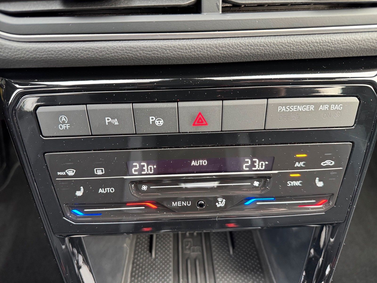 Fahrzeugabbildung Volkswagen T-Cross 1.0 Goal