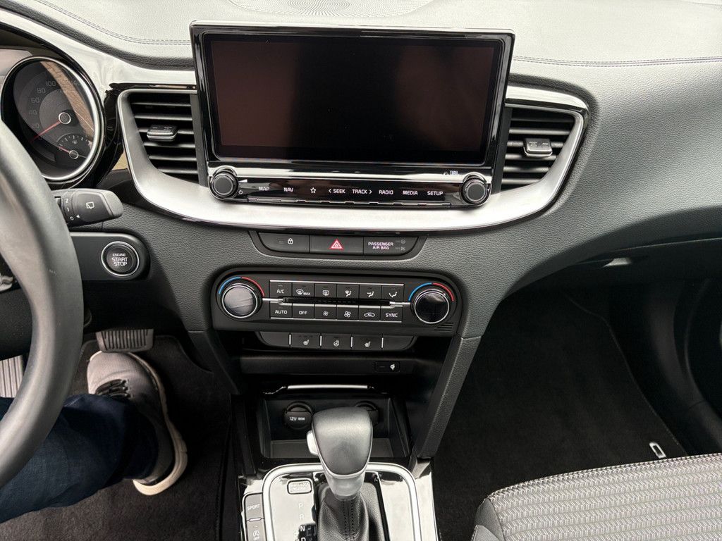 Fahrzeugabbildung Kia Ceed 1.5 T-GDI Spirit
