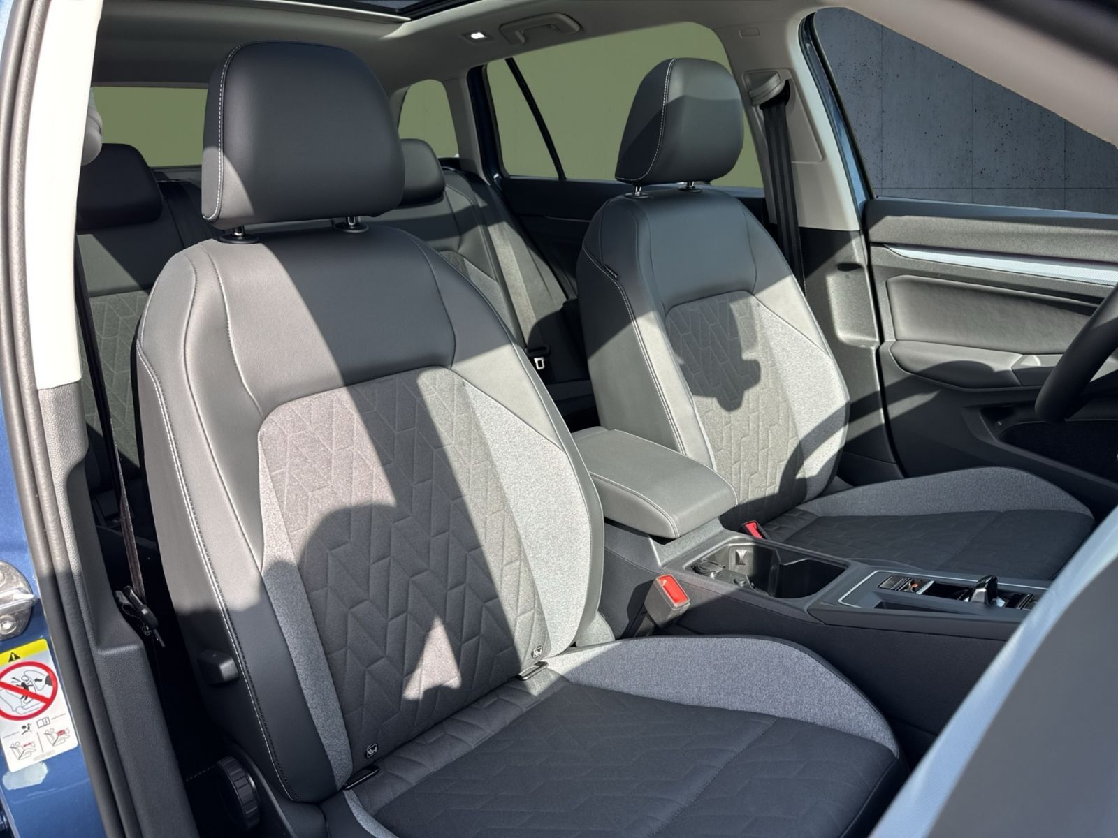 Volkswagen Golf - Bild 17