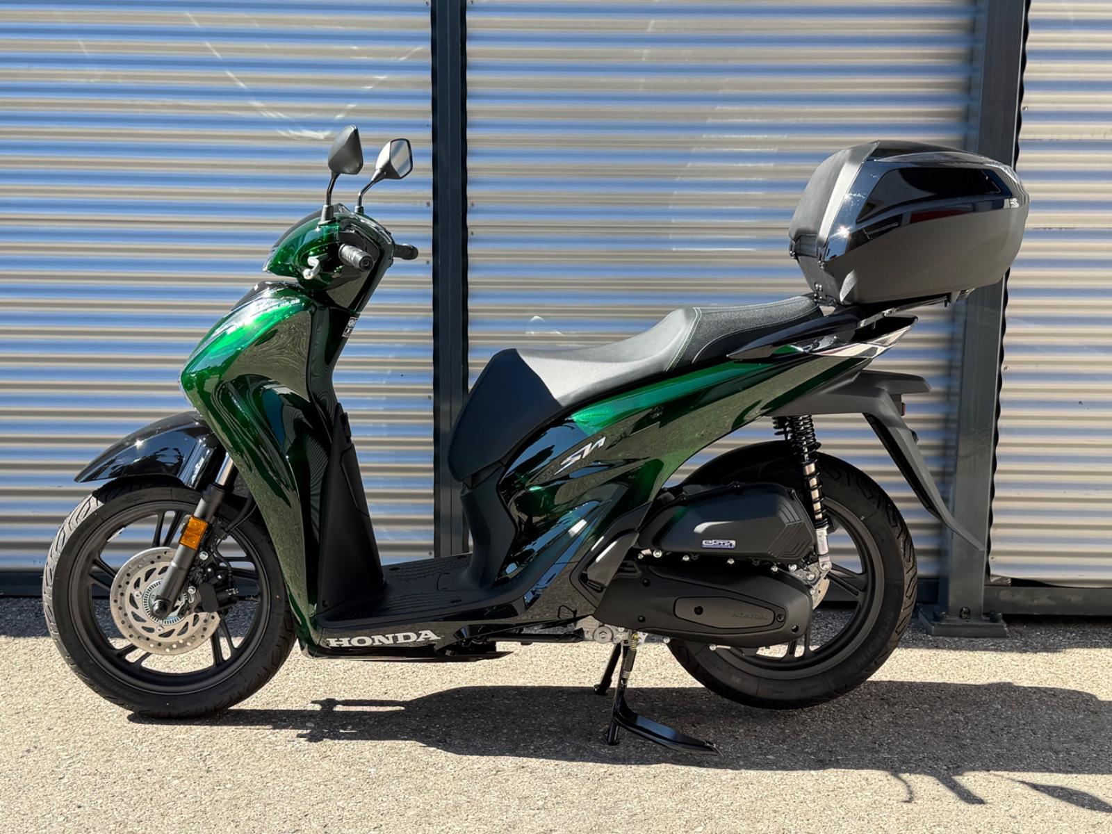 Honda SH125i TOP CASE / "NEU" - NUR 2 KM GEFAHREN !!