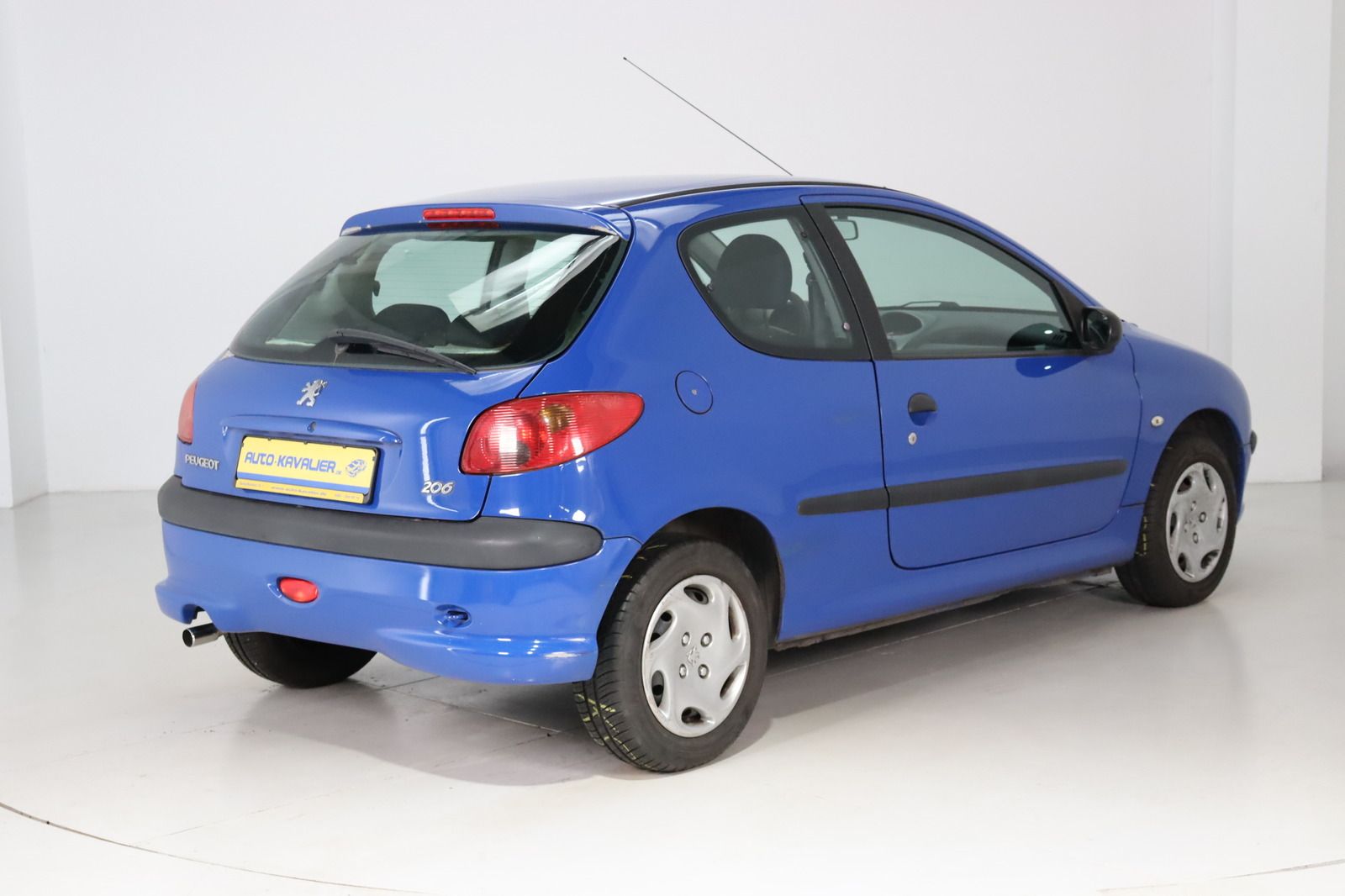 Fahrzeugabbildung Peugeot 206 1.1 Filou 60 HU/AU 01.27