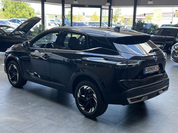 Nissan Qashqai - 11