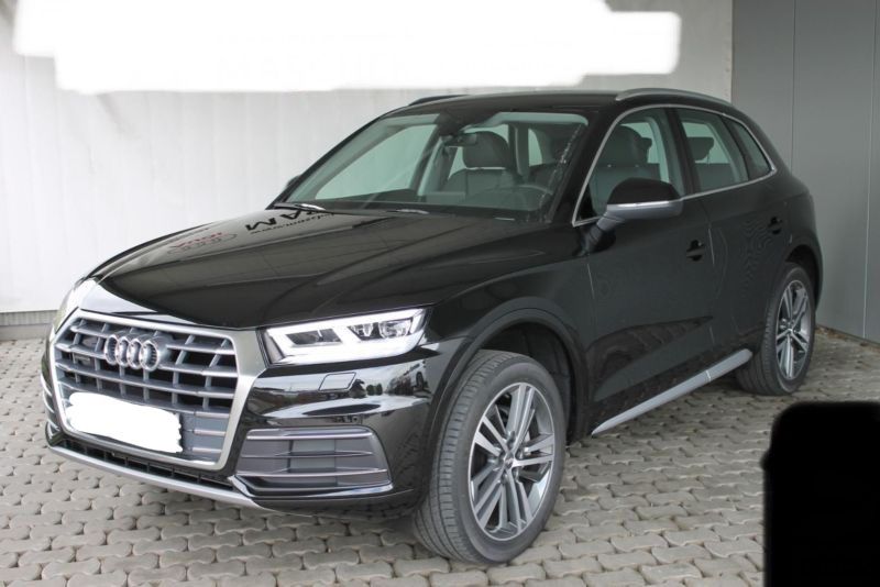 AUDI Q5 2.0 TDI S tronic quattro sport virtual AHK