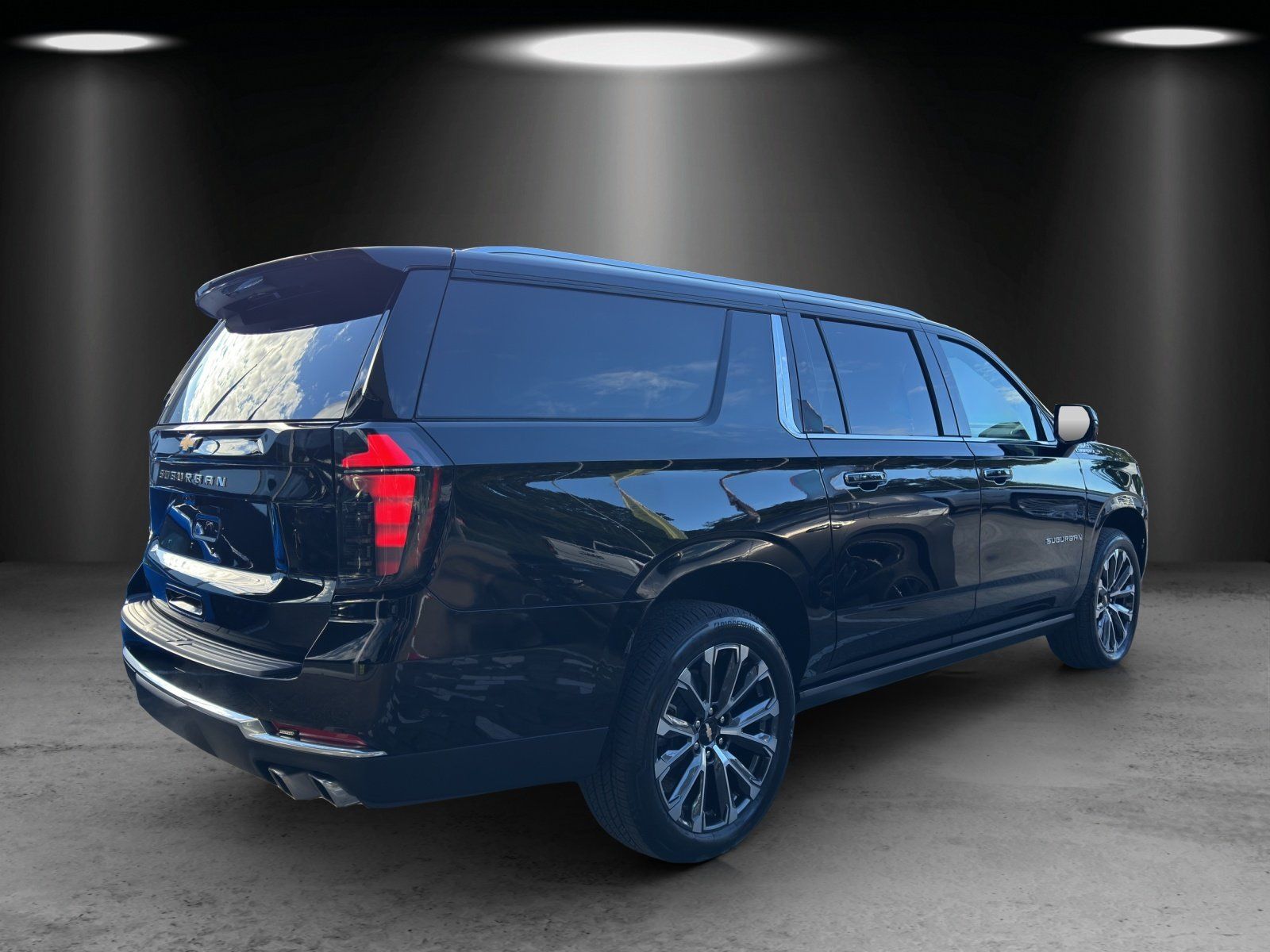 Fahrzeugabbildung Chevrolet Suburban High Country 6.2 MY25 PDC/TV/LED/AHK/