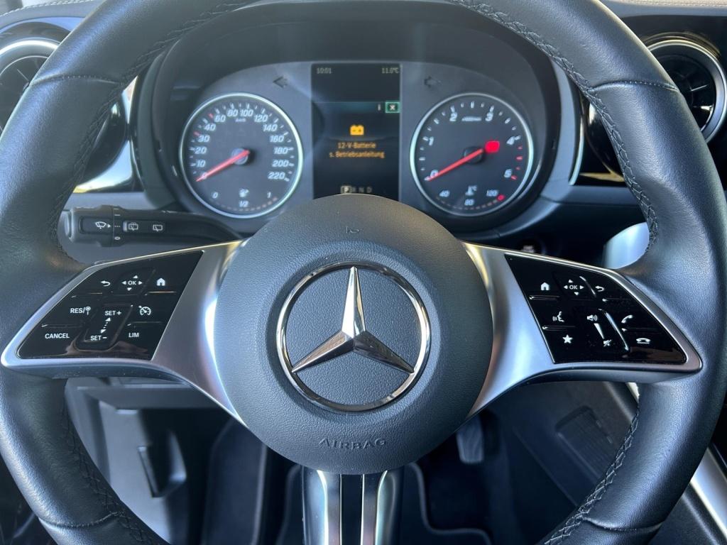 Mercedes-Benz T 180 d PROGRESSIVE 7GT*LED*AHK*NAVI*KAMERA