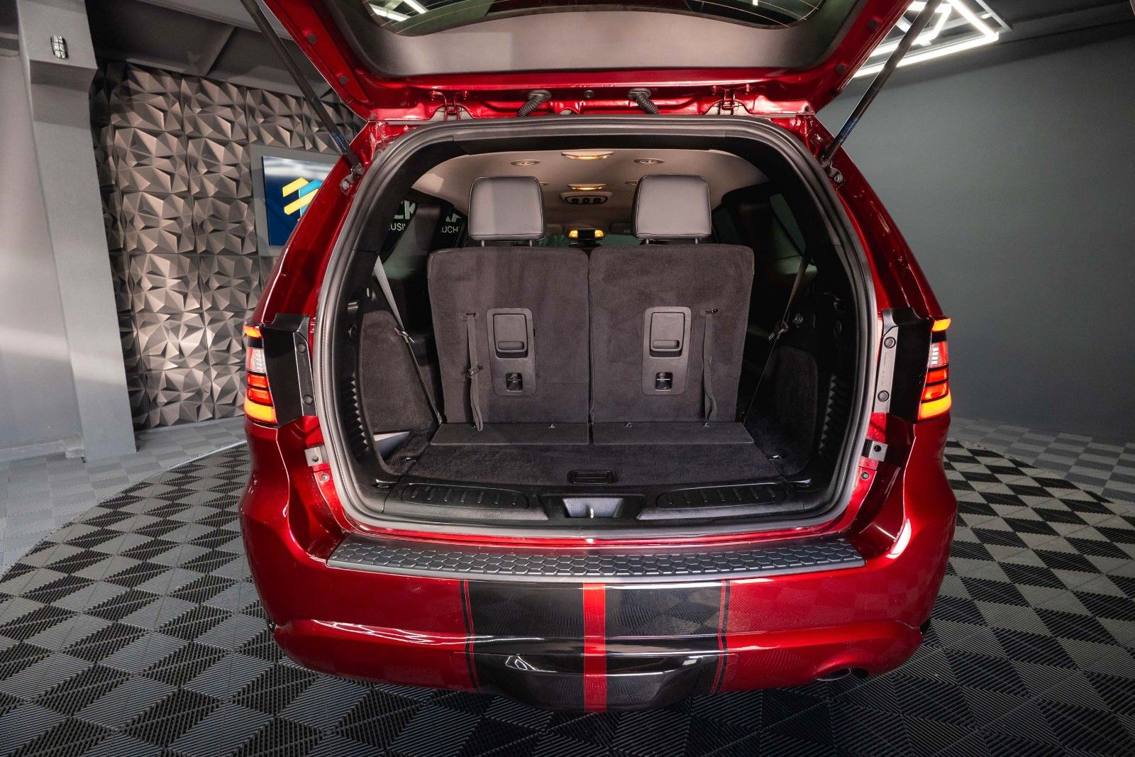 Fahrzeugabbildung Dodge Durango 3.6 V6 R/T 4x4 Night-Paket SRT Styling