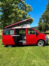 Volkswagen T5 Kombi - Volkswagen T5 Kombi: Van