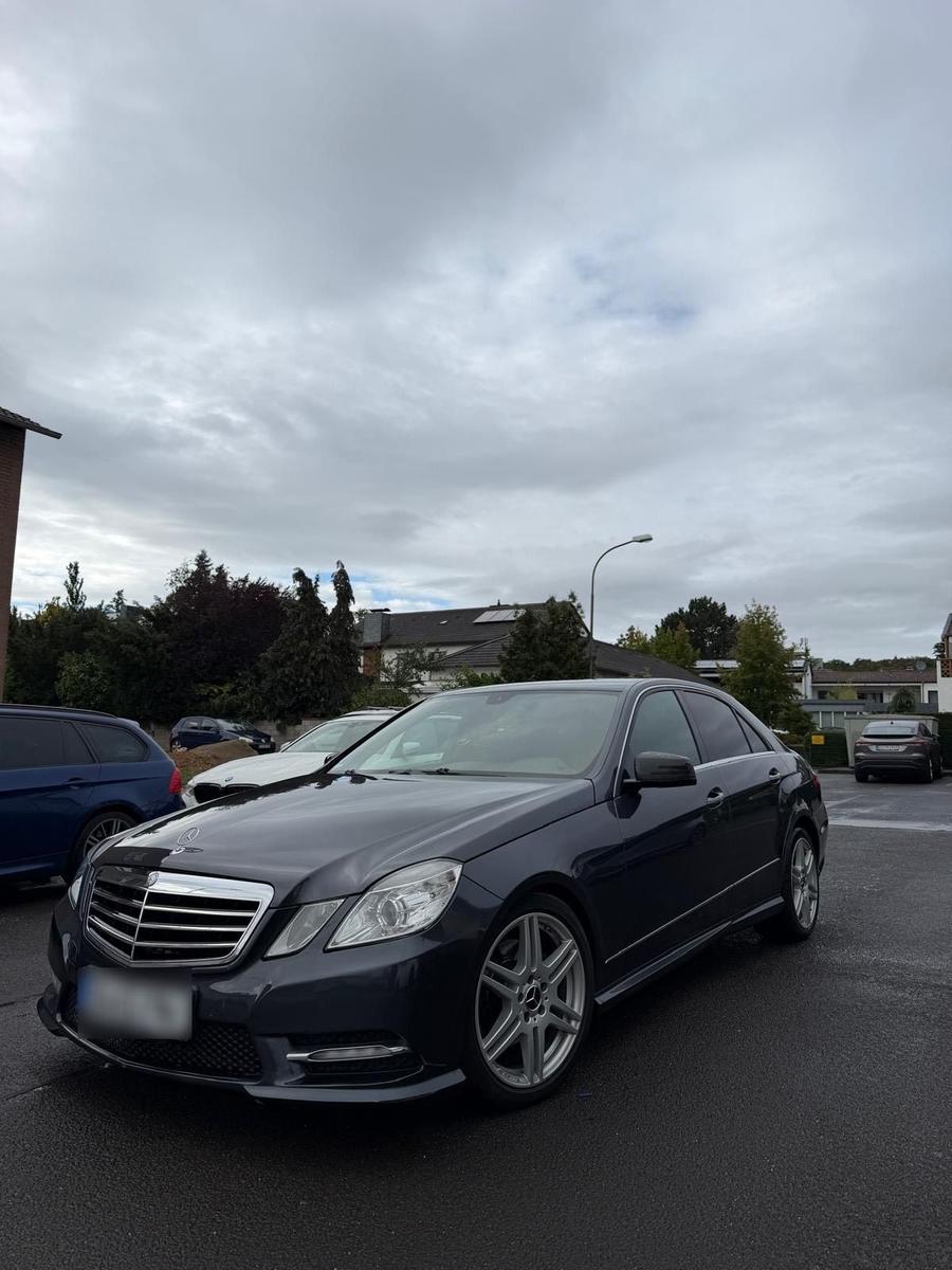Mercedes-Benz E 250
