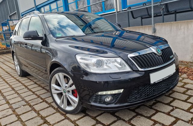 Skoda Octavia 2.0RS/TÜV NEU/AHK/LEDER/200PS/BI-XENON