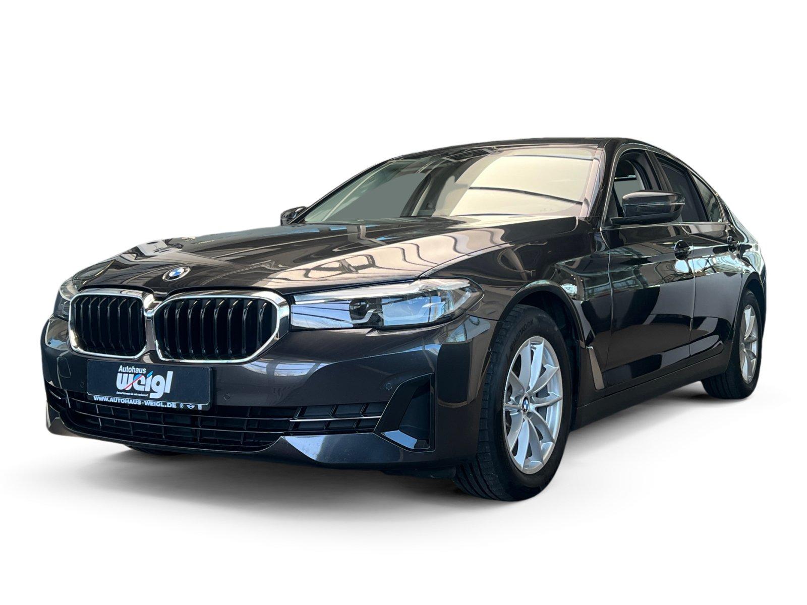 BMW 520d +ParkingAssistant+Standheizung+Soft-Close+