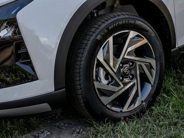 Hyundai Bayon 1.0 Trend 2WD Navi Kamera Spurhalteassi.