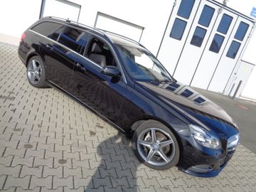 Mercedes E 200 - 2