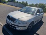 Skoda Octavia Combi 2.0 FSI Ambiente Ambiente - Skoda Octavia aus 2005: Combi