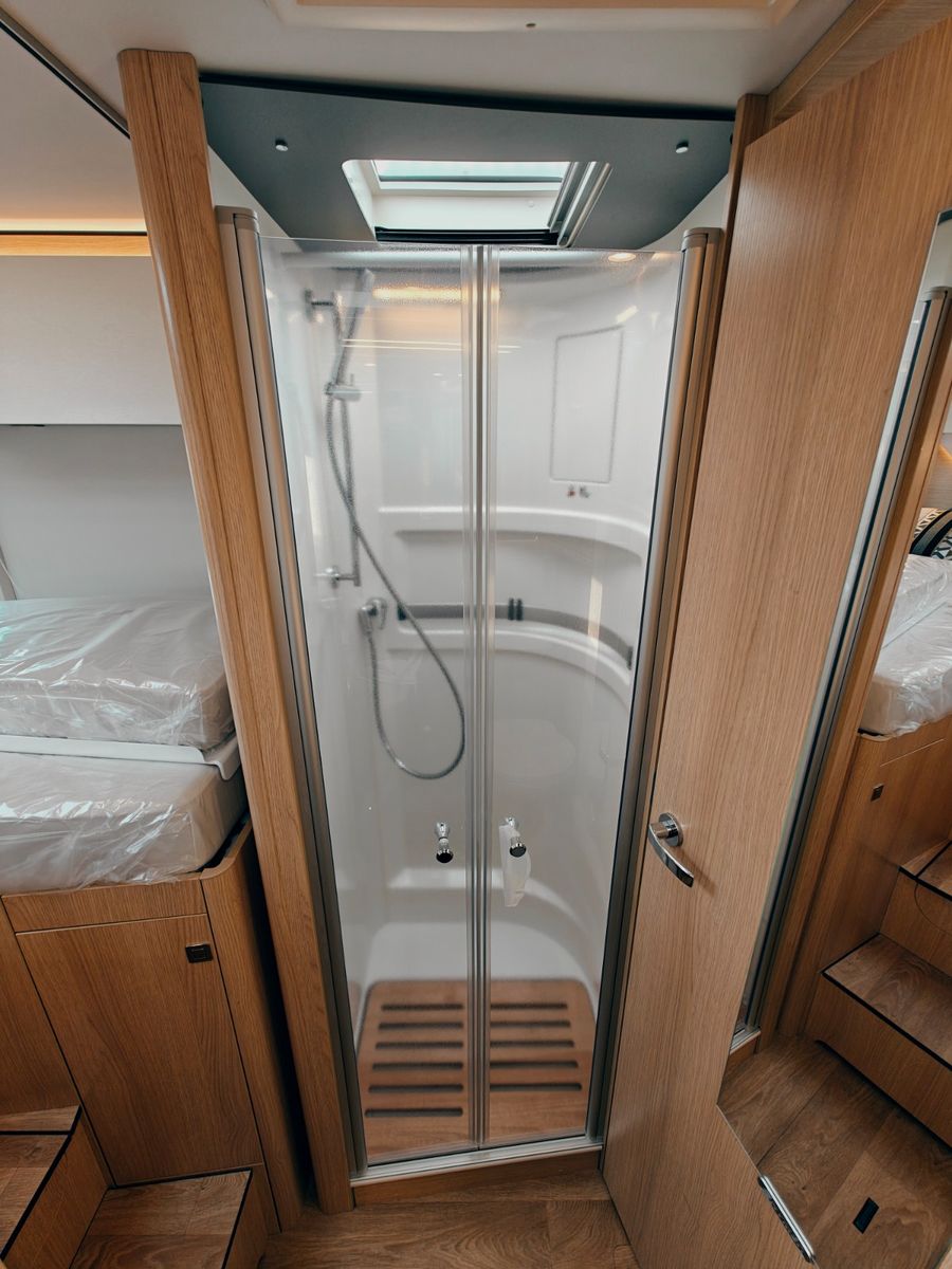 Fahrzeugabbildung HYMER / ERIBA / HYMERCAR B-KLASSE MC I 680 PREMIUM - NEU! MODELL 2025